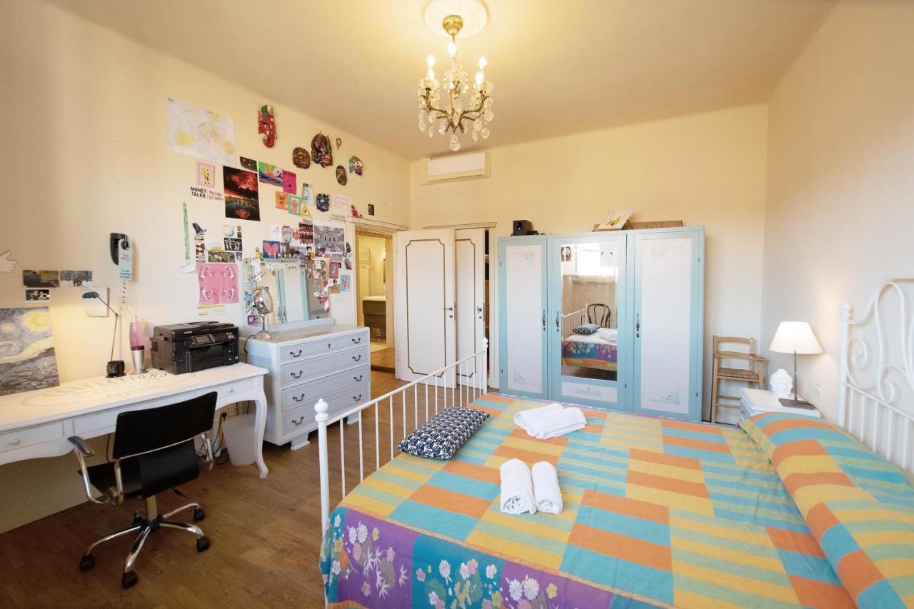Residenza Al Pavone Luxury With Terrace Apartment Lucca Bagian luar foto