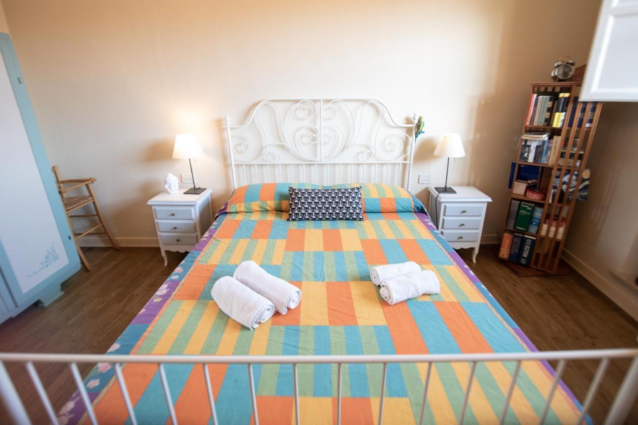 Residenza Al Pavone Luxury With Terrace Apartment Lucca Bagian luar foto